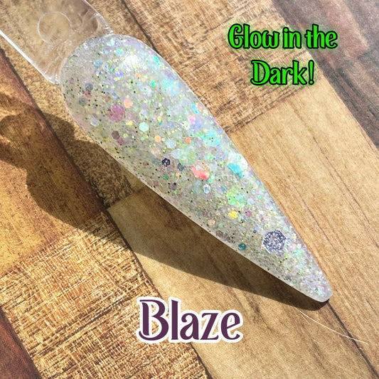 Blaze Nail Dip Powder